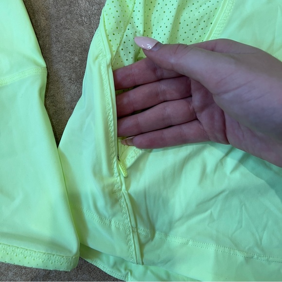 SOLD - Picture 2 of 4